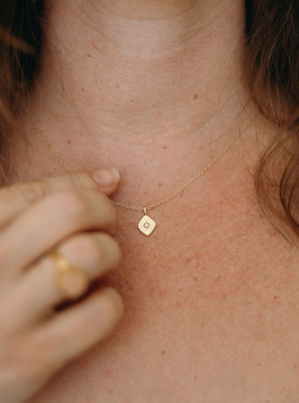 Glimmer Necklace