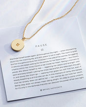 Pause Necklace Gold